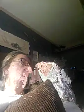 Sunflower0025 online show from February 18, 12:37 pm