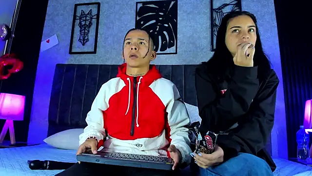 bliinkii and luka  online show from February 23, 1:21 pm