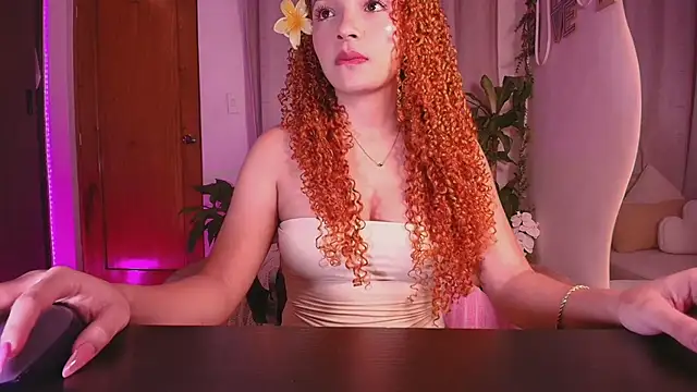  lindapynk  online show from April 9, 8:36 pm