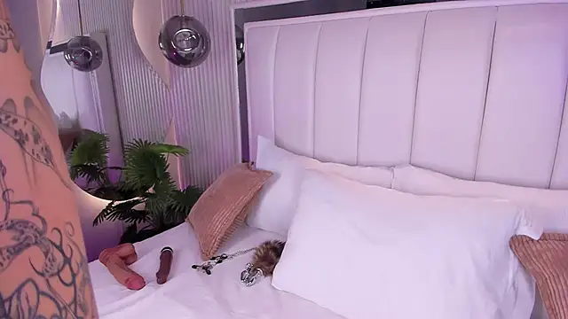 ViolettaColinss online show from May 15, 11:35 am