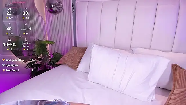 ViolettaColinss online show from May 13, 4:24 pm