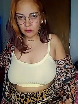 kuramaqueen online show from July 7, 4:26 am