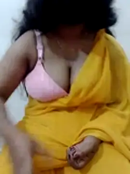 angel-rosse online show from April 19, 6:10 pm