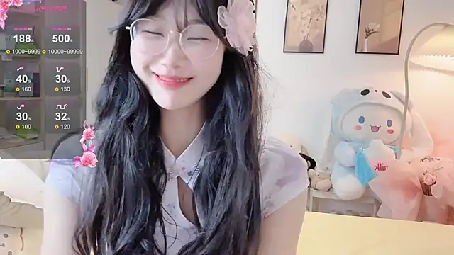 Luminous4173 online show from April 19, 10:37 am