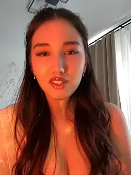Anna Elfii online show from May 10, 9:11 am