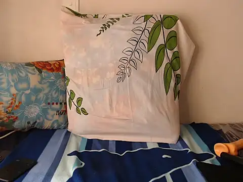 AmaraBlue03 online show from February 20, 7:10 am