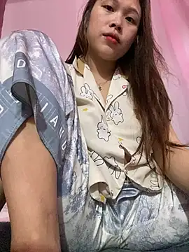 Emxinhka1 online show from May 8, 3:15 pm