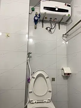 Emxinhka1 online show from April 8, 6:48 am