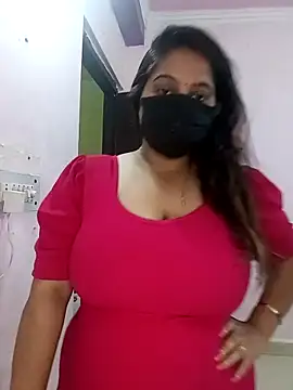 Aliya Hott online show from May 5, 11:35 am