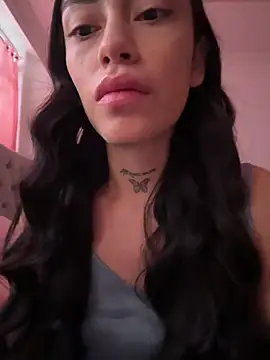 Bonny Eva online show from May 9, 3:03 pm