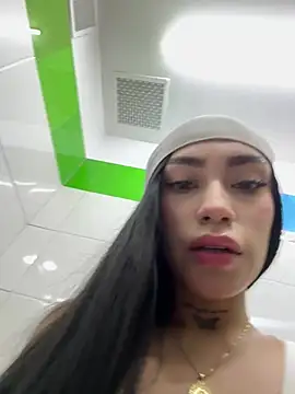 Bonny Eva online show from March 7, 7:43 pm