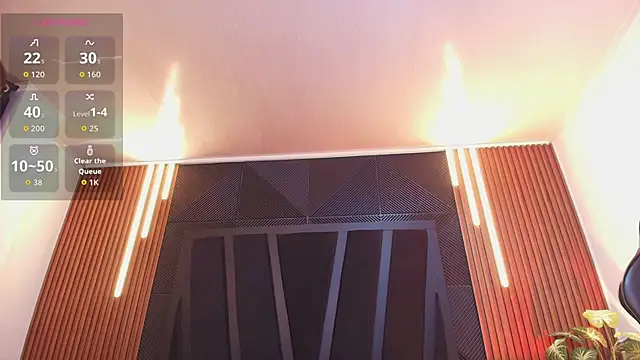 Hanna Becker  online show from March 12, 11:24 am