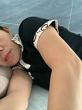 Baby-lovely69 online show from May 25, 8:57 am