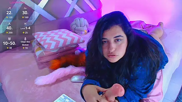 dani vemom online show from May 15, 11:18 pm