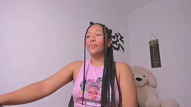 Nia13 online show from April 3, 4:32 am