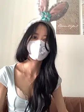 ShouSushi online show from April 5, 8:02 am