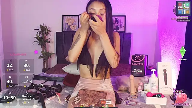 Petite pepper online show from May 27, 12:46 pm