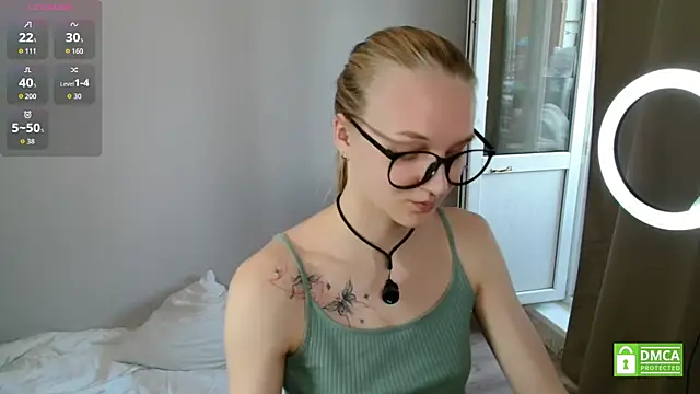 Alex-wer online show from May 24, 9:41 am