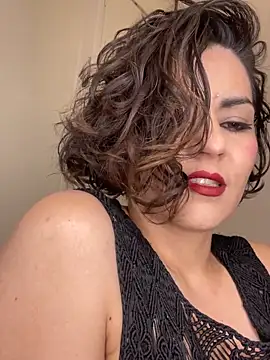 eva luz online show from May 6, 5:39 pm