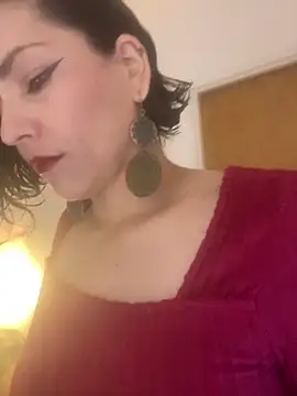 eva luz online show from May 11, 10:17 am