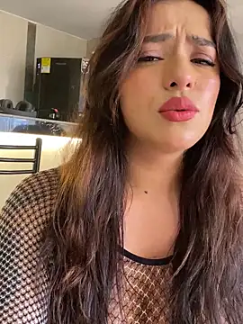 foxxy lover online show from April 4, 6:07 pm