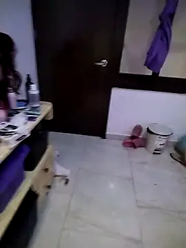 Lilith Oni66 online show from April 9, 7:30 pm