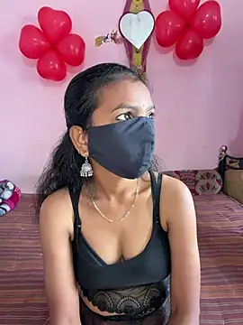 hot kimaya online show from August 5, 8:31 am