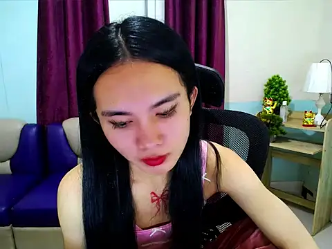 devine goddess online show from May 13, 5:40 pm