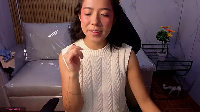 Lynn turner online show from February 4, 1:03 pm