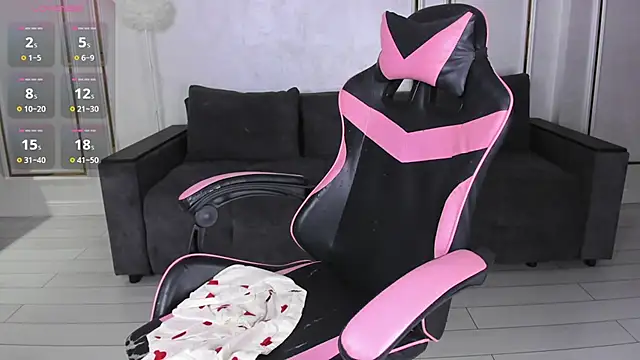 mayameilin online show from April 30, 5:40 pm