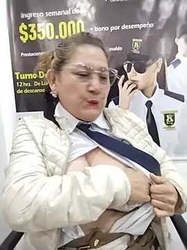 JULIETA 21- online show from May 12, 4:13 pm