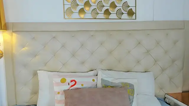 sweets one online show from February 19, 3:39 am