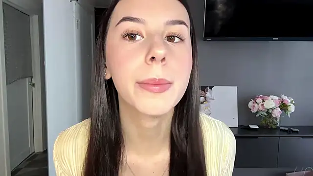 ColeneSis online show from February 7, 8:18 am