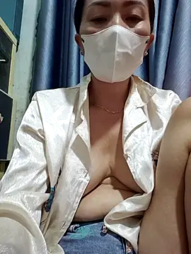 Baby-loveass69 online show from June 27, 5:52 am