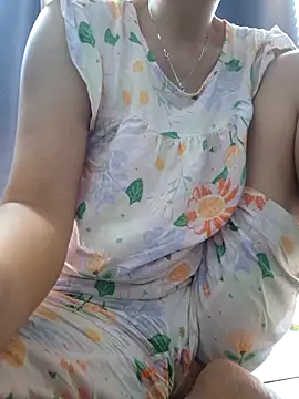 Baby-loveass69 online show from May 26, 5:40 am