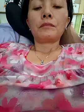 Baby-loveass69 online show from May 24, 4:44 am