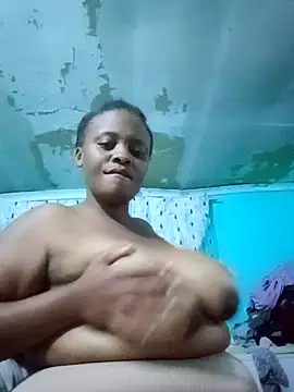 BBWQueenxx online show from March 29, 2:10 am