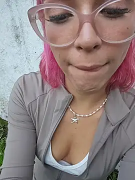 Kitty San xXx online show from May 28, 10:51 pm