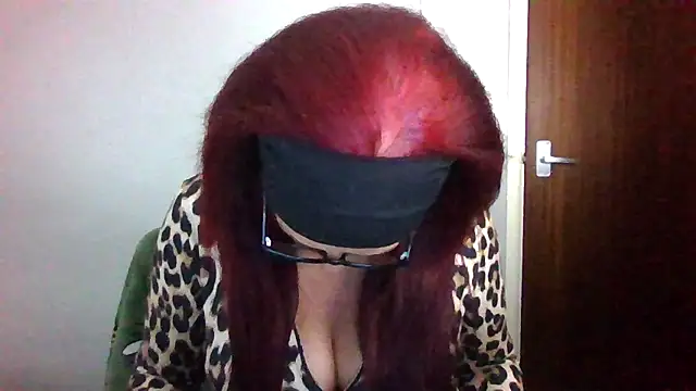 Forbidden-Irish-x online show from April 2, 5:21 pm