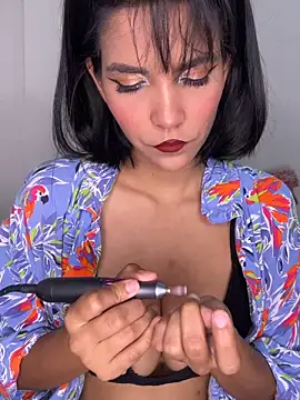 Kitty Wild 19 online show from May 8, 10:44 pm