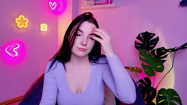 AliceChanel online show from February 4, 3:09 am