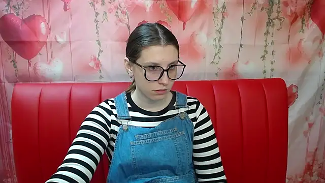 LilianaShine online show from May 14, 5:13 am