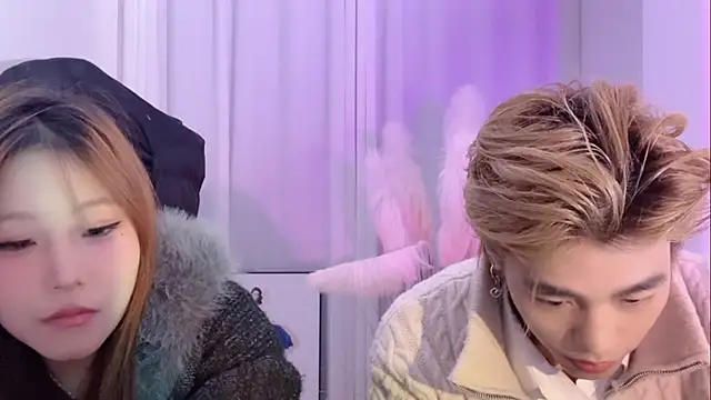 SM JIAJIA ZL online show from March 5, 7:53 pm