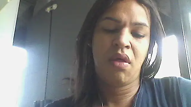 lorraine2036 online show from May 18, 10:54 am