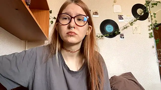 LaureenVielma online show from March 20, 8:19 am