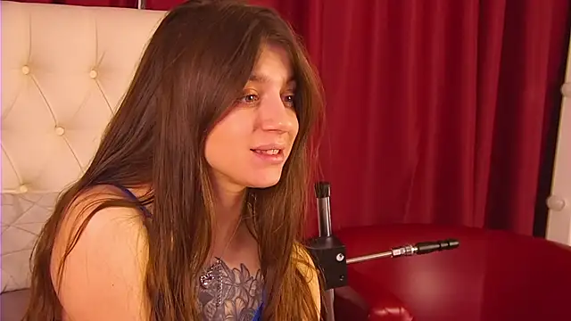 EileenElfie online show from February 2, 3:49 am