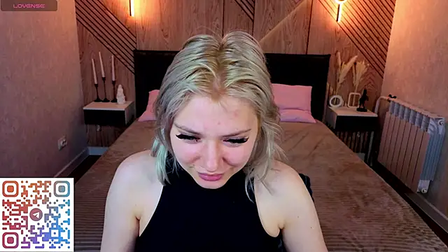 Kate Krose online show from May 6, 12:47 am