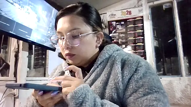 ISABELLA-24  online show from March 26, 3:30 am