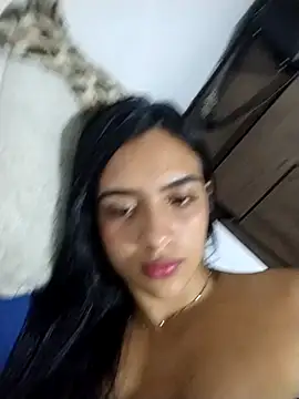 cynliu online show from April 28, 6:17 am