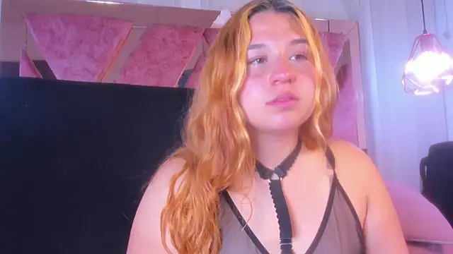 shantal cooper  online show from March 30, 10:20 pm